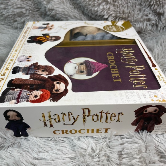 Harry Potter Crochet Kit New Wand for a Hook! - Picture 10 of 11